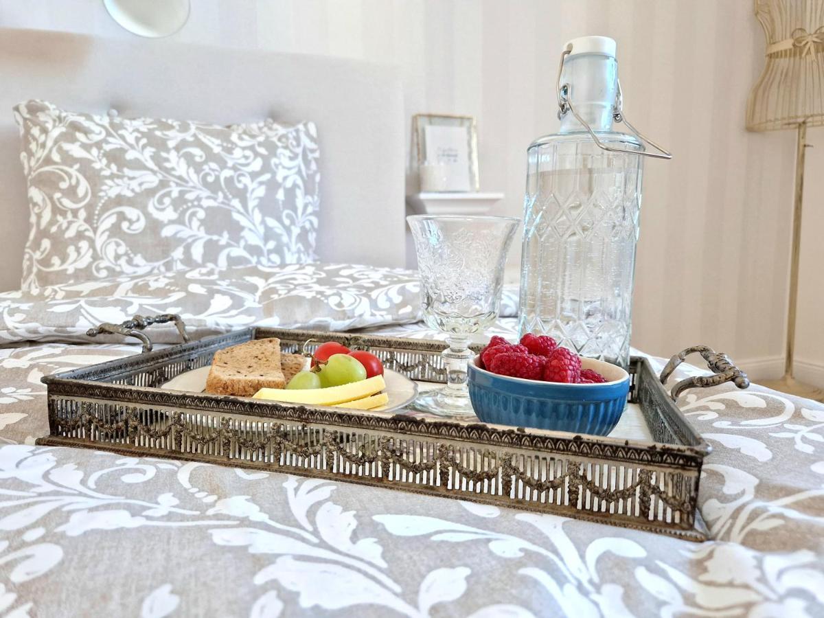 Villa Follemira Cz - Kitchen - Garden - Bike Storage Pencin Εξωτερικό φωτογραφία